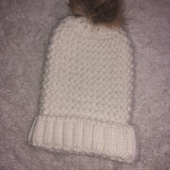 Hat - Picture 2 of 4